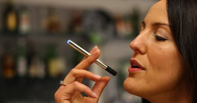 More than 75% of electronic cigarette essential oils contain substances that cause obstructive lung disease