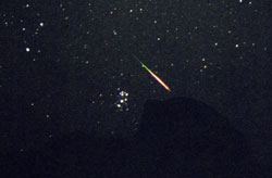 Morning of August 13, the most beautiful meteor shower of the year