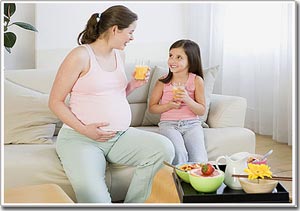 Mother eating many calories easily born son