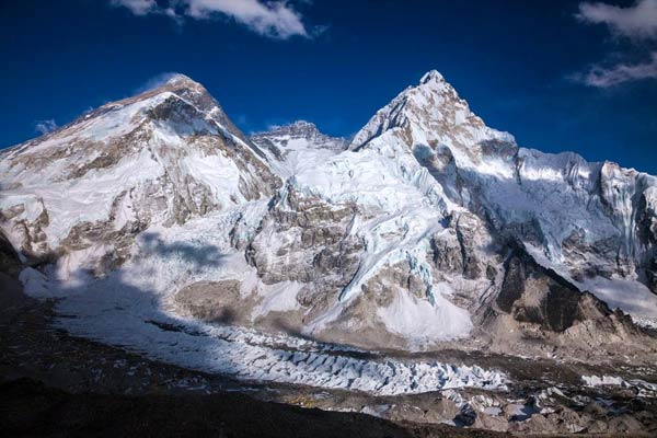 Mount Everest changed its height because of the earthquake in Nepal
