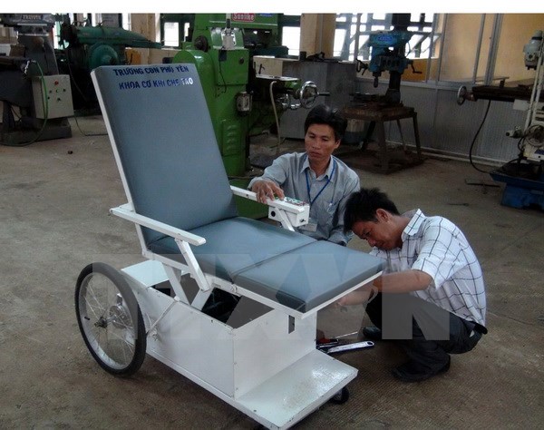 Multifunctional wheelchairs for people with disabilities