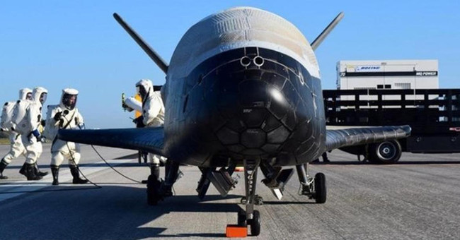 Mysterious aircraft rumors America deployed space weapons