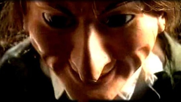 Mysterious doll face devil brought luck to master