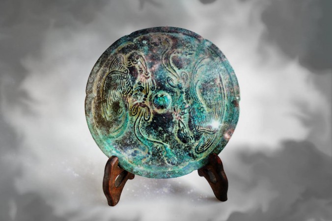 Mysterious magic mirror in the Far East