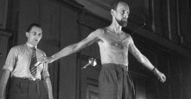 Mysteriously the man who had cum pierced through his chest 500 times without dying