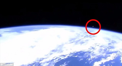 NASA accidentally 'revealed' the video of 3 mysterious objects leaving Earth