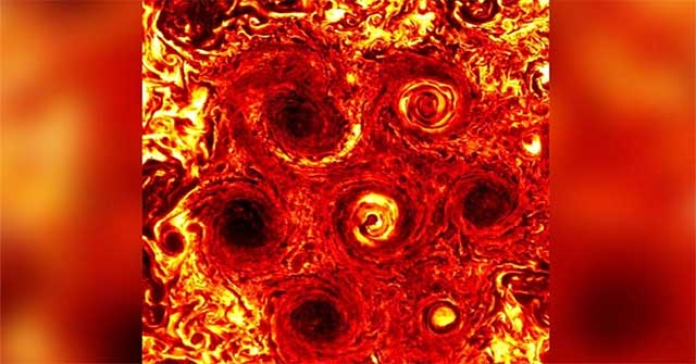NASA discovered a giant tornado on Jupiter