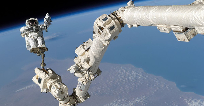NASA is about to launch a robot that keeps track of astronauts' activities