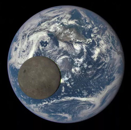 NASA says a giant meteorite will fly over the Earth in the next 48 hours