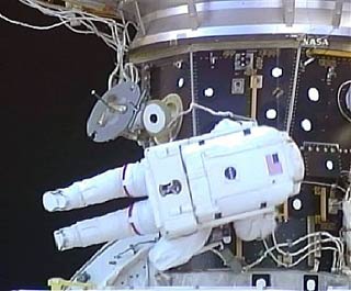 NASA: Space walk to assess the status of shuttle Endeavor