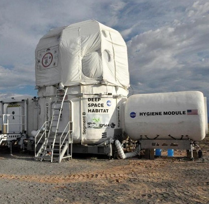NASA studies stress relief for astronauts to Mars