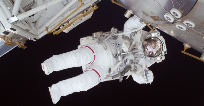 NASA's astronaut space flight 196