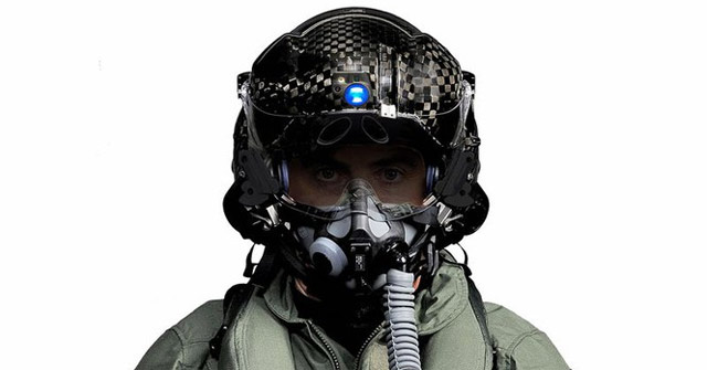 Nearly 10 billion flying hat of F-35 US pilot