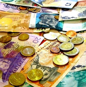 Negative influence of money on human relationships