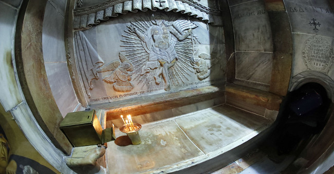 New discovery after opening the cap of Jesus' tomb