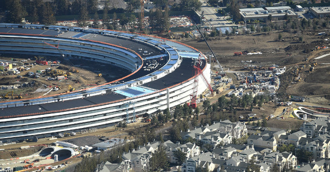 New headquarters Apple reached the perfect limit of construction