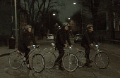 New invention: special reflective paint for cyclists in the night