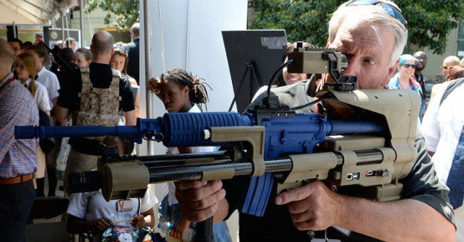 New rifles help US troops shoot without looking