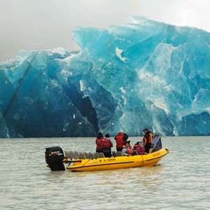 New-Zealand earthquake: collapsing giant glaciers