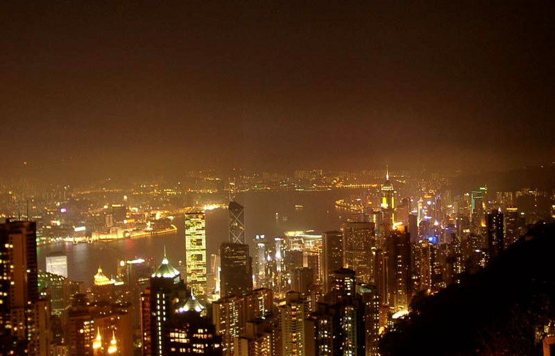 Night air pollution tends to increase