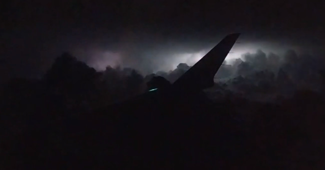 Night storms seen from planes in the United States