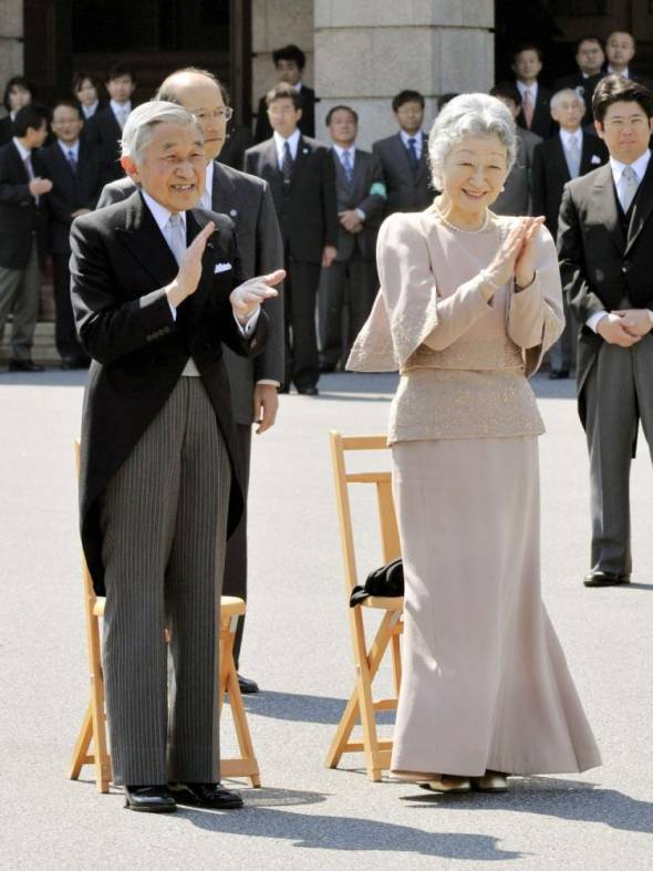 November 12, 1990 - Japan welcomes the 125th Emperor