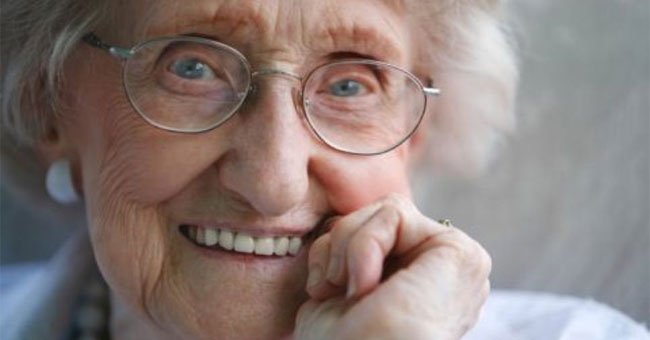 Old people see time passing faster than young people