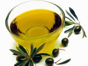 Olive oil helps older people reduce their risk of stroke