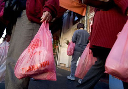 On World Environment Day 5-6: 'Assassin' nylon bag