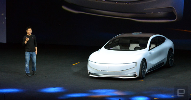 Only three weeks after the Tesla blockbuster, China has the answer: electric cars drive completely