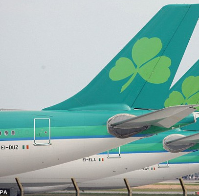 Passengers die after biting people on the plane