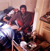 People live separately from the world because of electrical equipment allergies