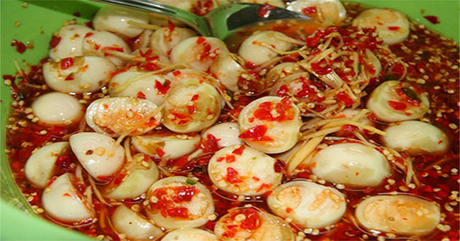 People should not eat melon and salted tomato