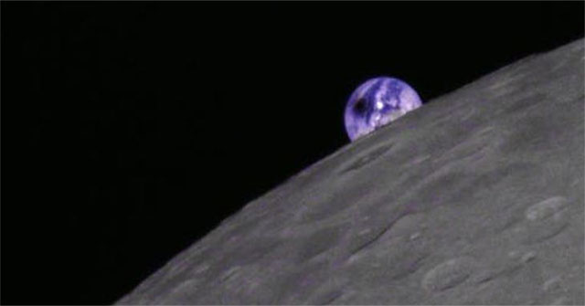 Photo of Earth when eclipse occurred from the Moon