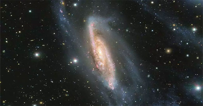 Photo of spiral galaxy 65 million light-years away