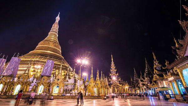 Photos attract tourists to Myanmar - The sacred Buddhist land