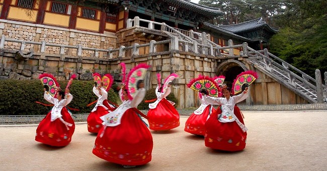 Places you must visit if you go to Seoul this summer