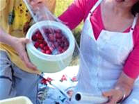 Plastic coated food has carcinogens
