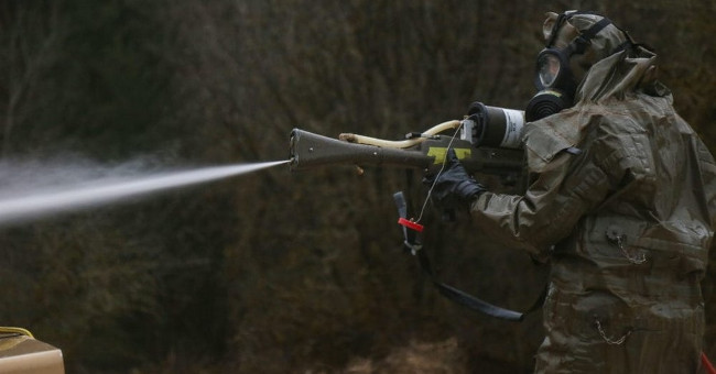Process of decontamination from weapons of mass destruction by the US military