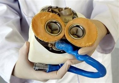 Producing artificial heart with aviation technology