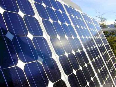Proof of 'waterfall effect' in photovoltaic cells