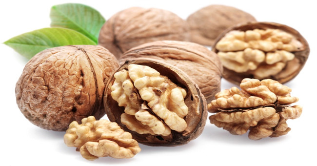 Protect the intestine, reduce cancer with walnuts