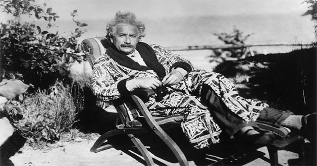 Proved Einstein's theory of relativity at the galactic level
