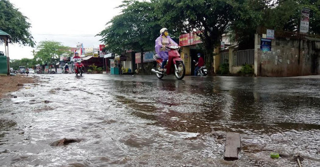 Rainstorms across the country, the northern provinces turned cold