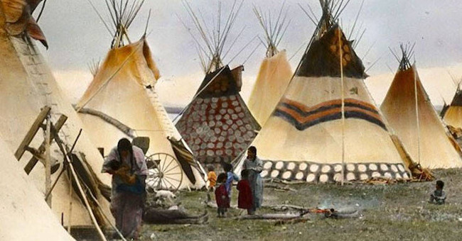 Rare color images of Native Americans in the 19th and 20th centuries