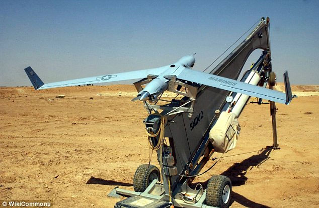 Reconnaissance aircraft flying in flocks like insects