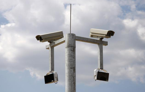 Remote identification device