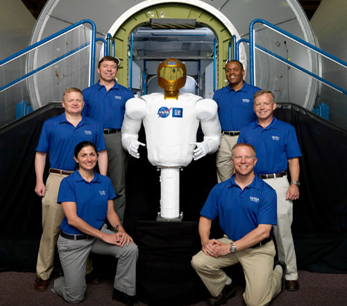 Robot astronaut: An appointment with ISS