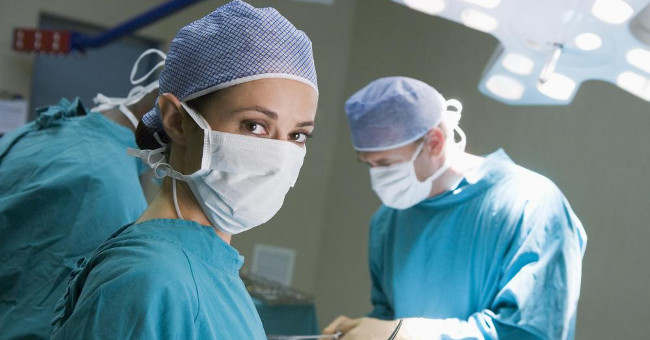 Robot performed the first kidney transplant in England