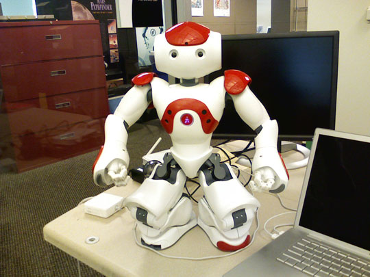 Robot robots to nurture old people